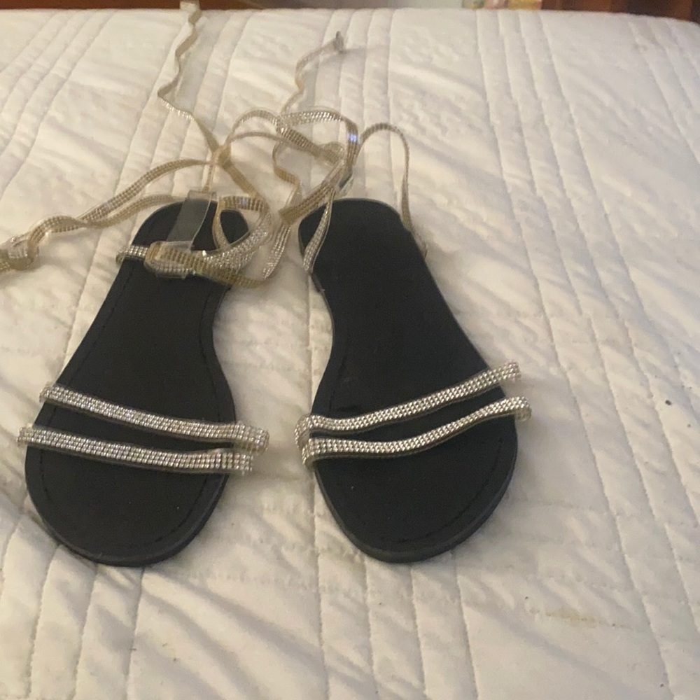 Diamond sandals lace up